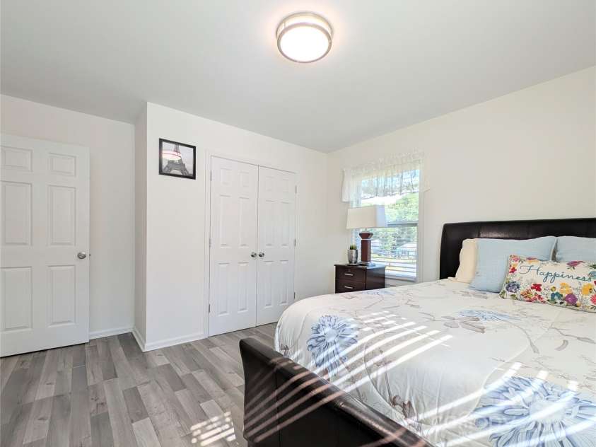 3001 Crawford Avenue, Gastonia, NC 28052.  MLS# CAR4281462, YatesRealty ID 27094. 