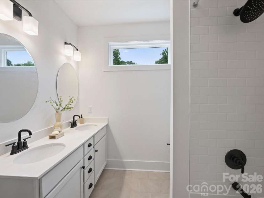 1129 35th Street, Charlotte, NC 28205.  MLS# CAR4385762, YatesRealty ID 27095. 