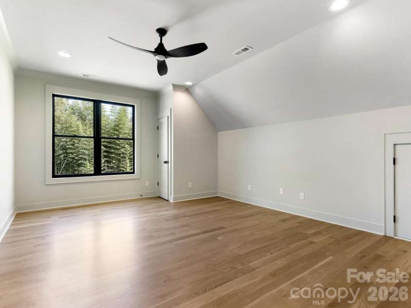 1326 Richland Drive, Charlotte, NC 28211.  MLS# CAR4361937, YatesRealty ID 27097. Bedroom/Flex Space