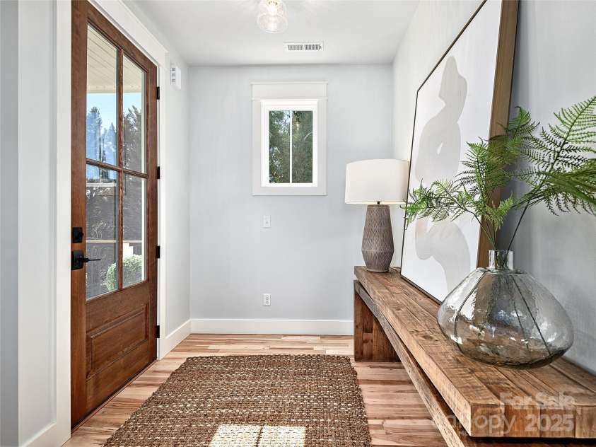 35 Douglas Place, Asheville, NC 28803.  MLS# CAR4238557, YatesRealty ID 27097. Example Purposes Only- Similar House