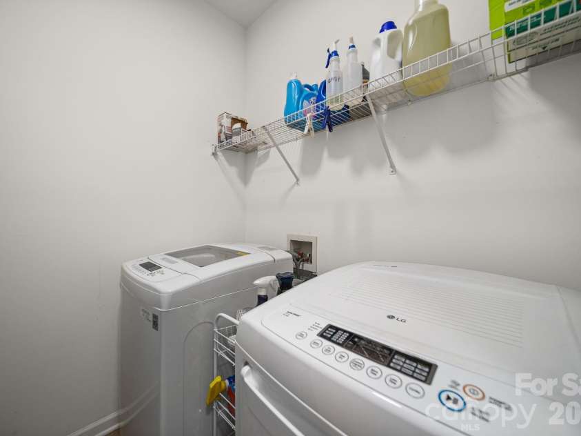 2001 Lake Vista Drive, Mount Holly, NC 28120.  MLS# CAR4363497, YatesRealty ID 27098. Laundry Room