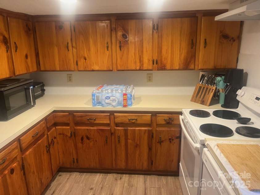 677 Mount Olivet Road, Zirconia, NC 28790.  MLS# CAR4310454, YatesRealty ID 271. 