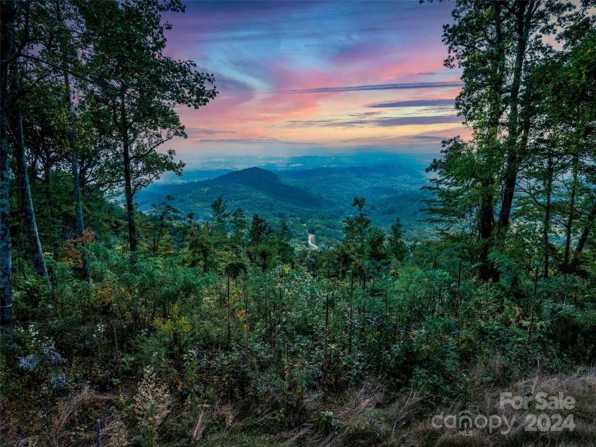 TBD East Garden None, Hendersonville, NC 28792.  MLS# CAR4200258, YatesRealty ID 271. 