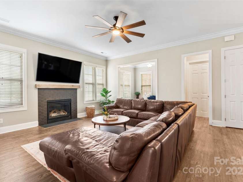 4004 Clover Hill Road, Indian Trail, NC 28079.  MLS# CAR4281996, YatesRealty ID 27101. Family Room