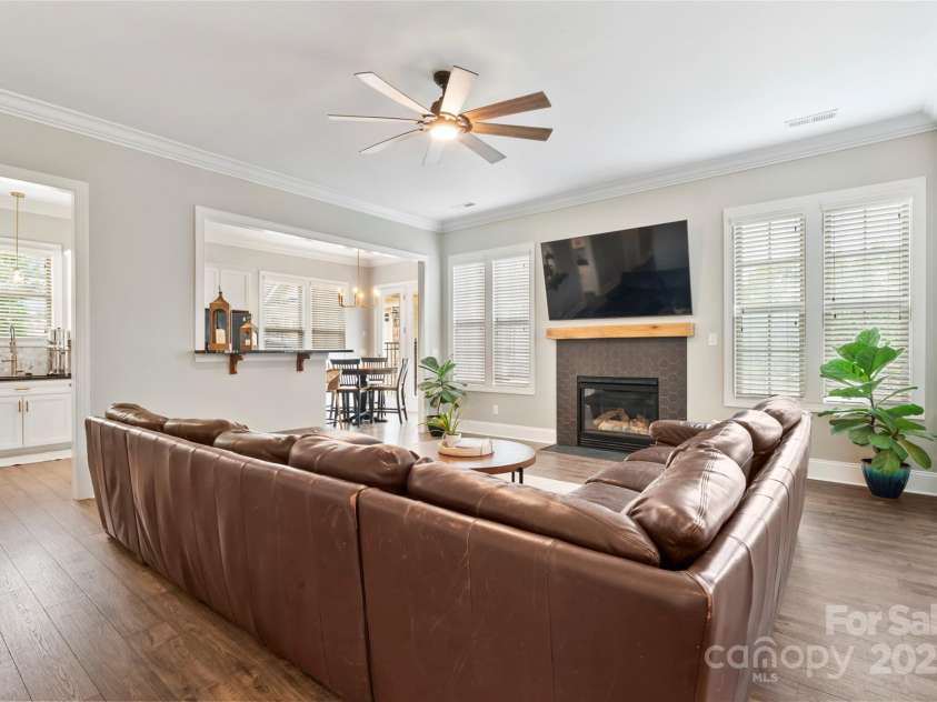 4004 Clover Hill Road, Indian Trail, NC 28079.  MLS# CAR4281996, YatesRealty ID 27101. Kitchen