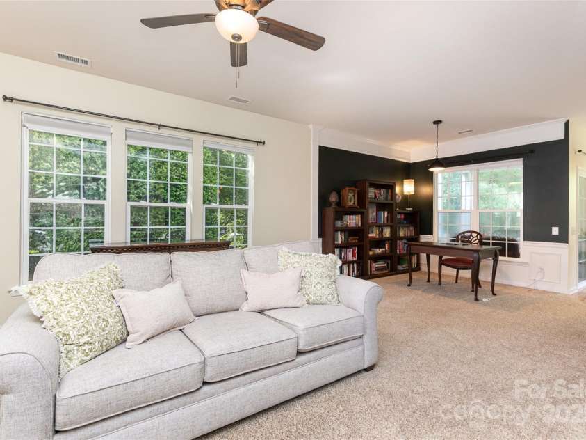 9224 Elrose Place, Charlotte, NC 28277.  MLS# CAR4281575, YatesRealty ID 27102. 