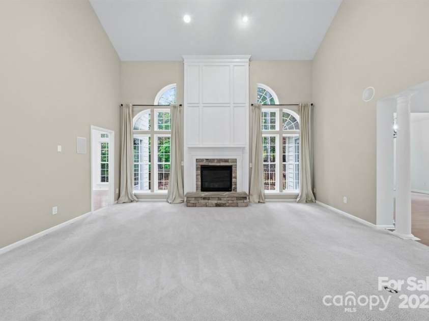 109 Braxton Gate Court, Mount Holly, NC 28120.  MLS# CAR4332584, YatesRealty ID 27103. 