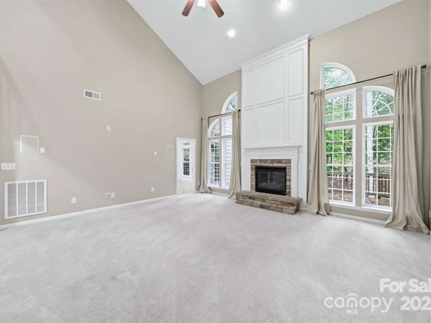 109 Braxton Gate Court, Mount Holly, NC 28120.  MLS# CAR4332584, YatesRealty ID 27103. 