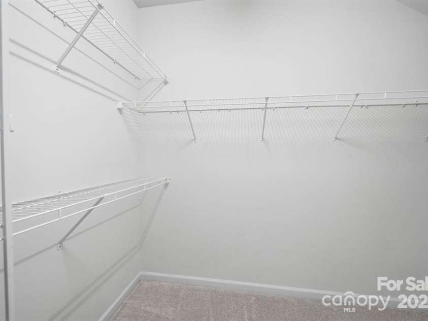 109 Braxton Gate Court, Mount Holly, NC 28120.  MLS# CAR4332584, YatesRealty ID 27103. 