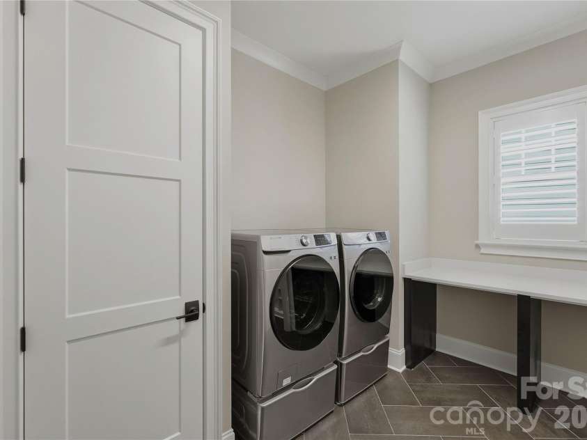 115 Little Indian Loop, Mooresville, NC 28117.  MLS# CAR4385176, YatesRealty ID 27104. 