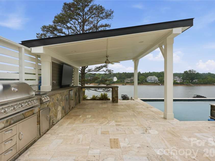 115 Little Indian Loop, Mooresville, NC 28117.  MLS# CAR4385176, YatesRealty ID 27104. 