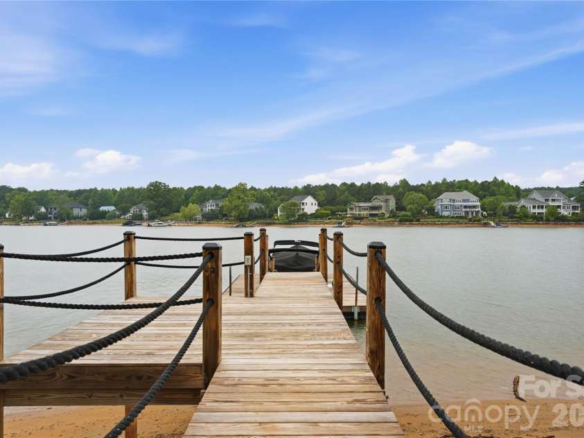 115 Little Indian Loop, Mooresville, NC 28117.  MLS# CAR4385176, YatesRealty ID 27104. 