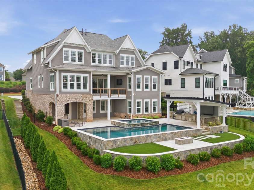 115 Little Indian Loop, Mooresville, NC 28117.  MLS# CAR4385176, YatesRealty ID 27104. 