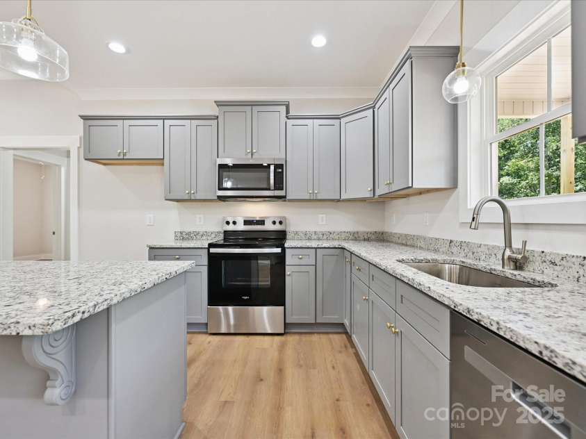 280 Old Pinckney Road, York, SC 29745.  MLS# CAR4278541, YatesRealty ID 27104. 