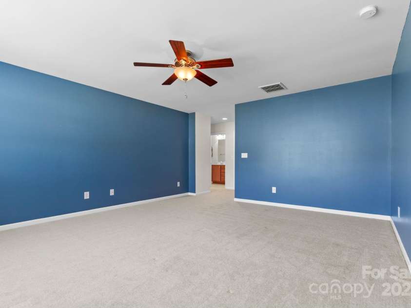 159 Warfield Drive, Mooresville, NC 28115.  MLS# CAR4274419, YatesRealty ID 27105. 