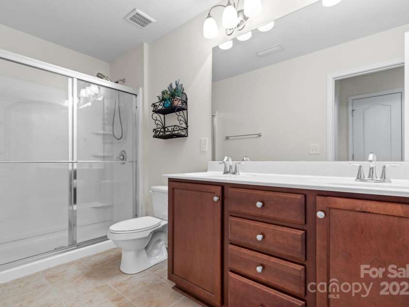 159 Warfield Drive, Mooresville, NC 28115.  MLS# CAR4274419, YatesRealty ID 27105. 