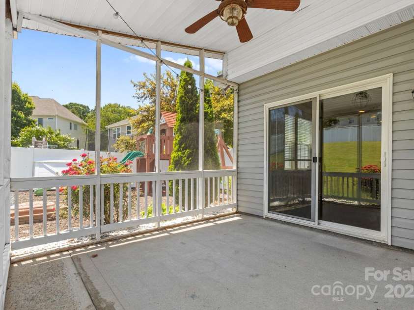 159 Warfield Drive, Mooresville, NC 28115.  MLS# CAR4274419, YatesRealty ID 27105. 