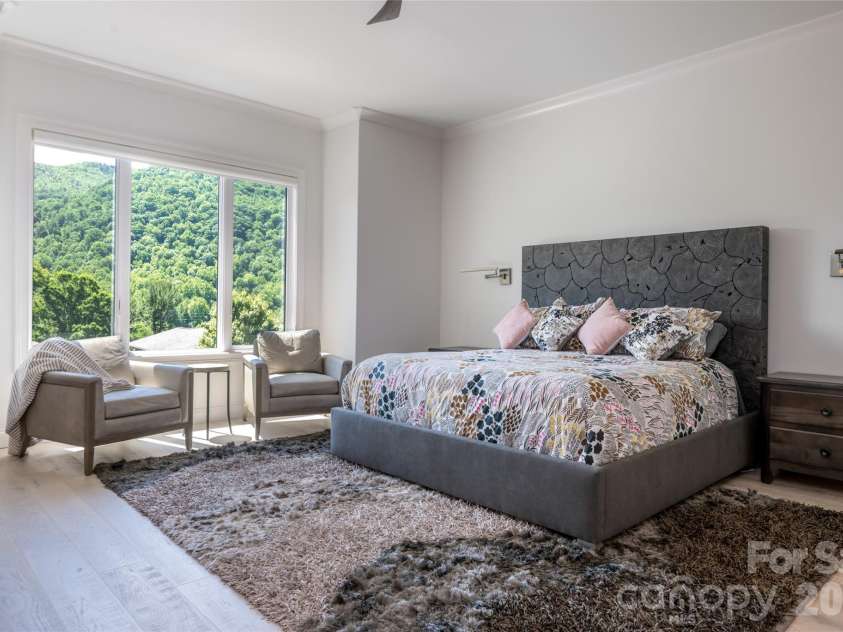 110 Plateau Drive, Maggie Valley, NC 28751.  MLS# CAR4372593, YatesRealty ID 27107. 