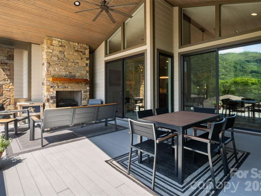 110 Plateau Drive, Maggie Valley, NC 28751.  MLS# CAR4372593, YatesRealty ID 27107. 