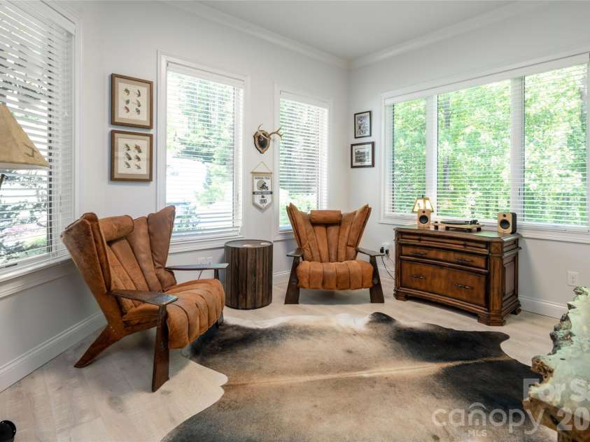 110 Plateau Drive, Maggie Valley, NC 28751.  MLS# CAR4372593, YatesRealty ID 27107. 