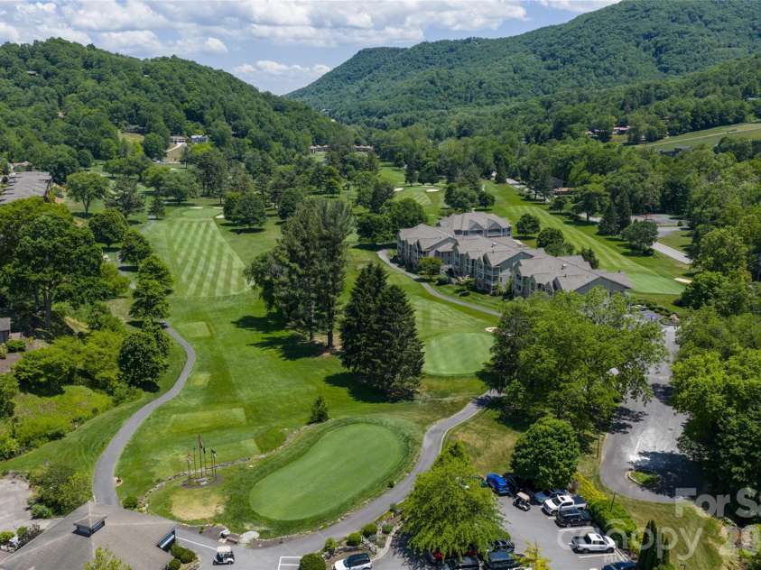 110 Plateau Drive, Maggie Valley, NC 28751.  MLS# CAR4372593, YatesRealty ID 27107. 