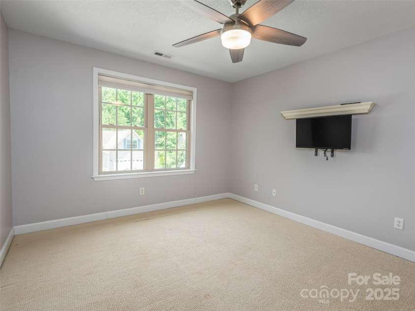 19 Driftstone Circle, Arden, NC 28704.  MLS# CAR4275668, YatesRealty ID 27108. 