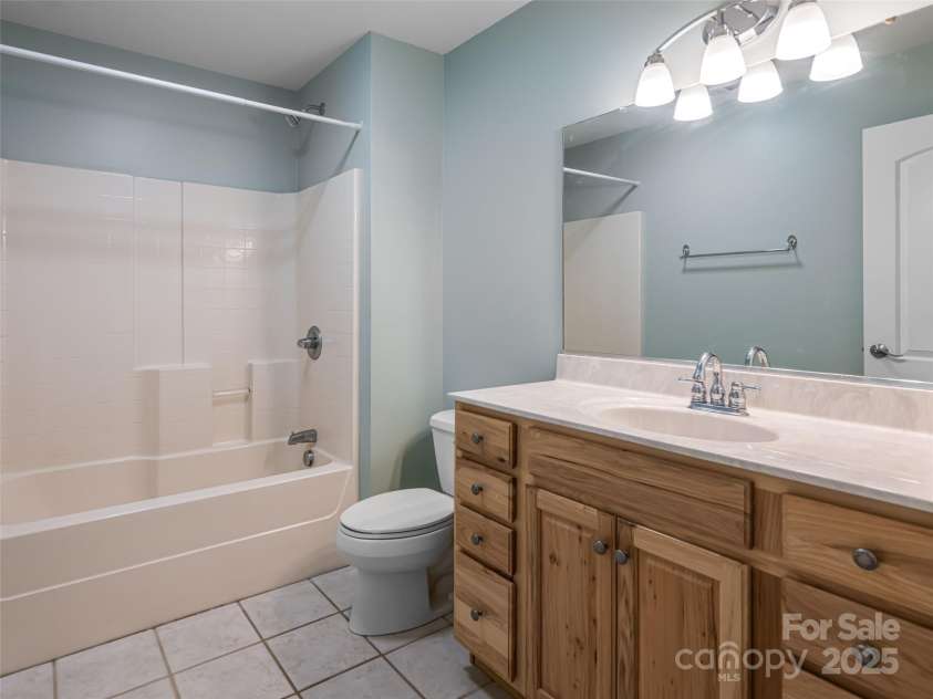 19 Driftstone Circle, Arden, NC 28704.  MLS# CAR4275668, YatesRealty ID 27108. 
