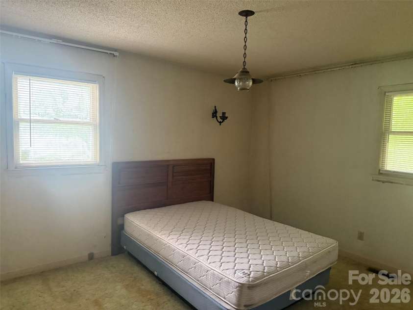 2908 Woodland Hill Way, Lancaster, SC 29720.  MLS# CAR4323304, YatesRealty ID 27108. 