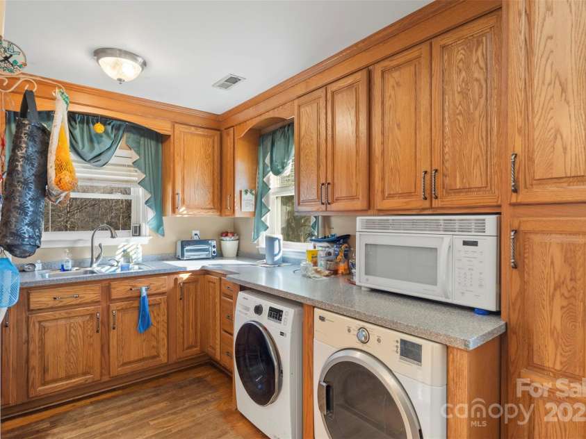 1580 Pine Ridge Road, China Grove, NC 28023.  MLS# CAR4326701, YatesRealty ID 2711. 