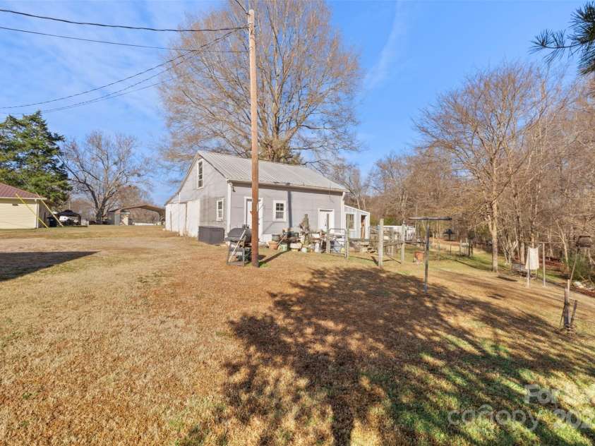 1580 Pine Ridge Road, China Grove, NC 28023.  MLS# CAR4326701, YatesRealty ID 2711. 