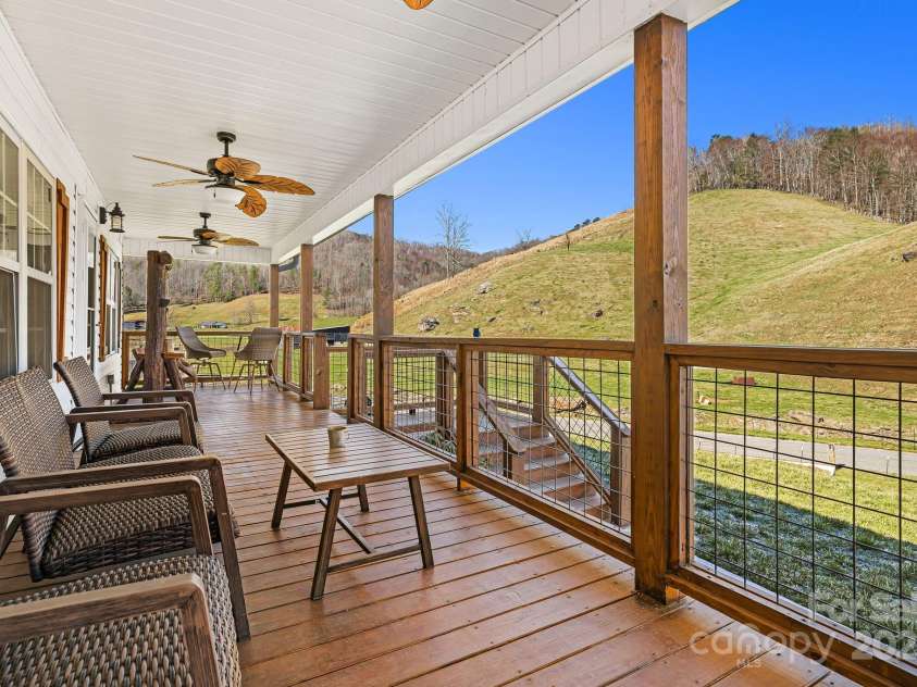 867 Indian Creek Road, Burnsville, NC 28714.  MLS# CAR4231140, YatesRealty ID 2711. 