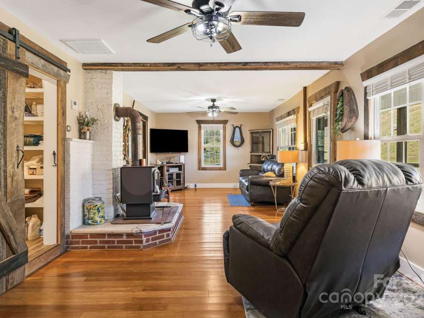 867 Indian Creek Road, Burnsville, NC 28714.  MLS# CAR4231140, YatesRealty ID 2711. 