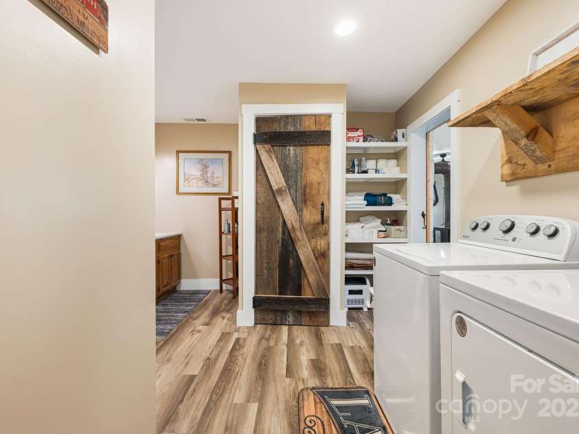 867 Indian Creek Road, Burnsville, NC 28714.  MLS# CAR4231140, YatesRealty ID 2711. 