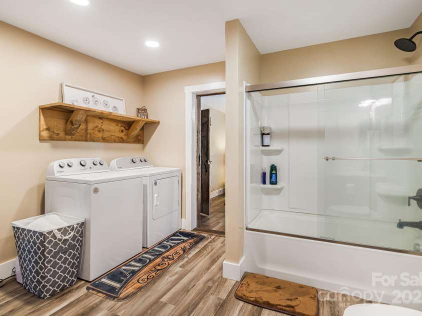 867 Indian Creek Road, Burnsville, NC 28714.  MLS# CAR4231140, YatesRealty ID 2711. 