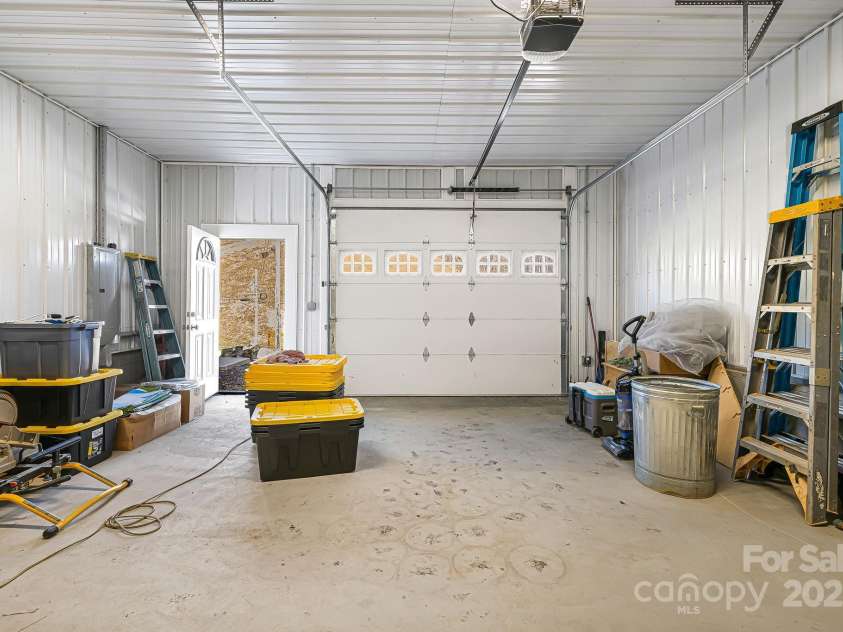 867 Indian Creek Road, Burnsville, NC 28714.  MLS# CAR4231140, YatesRealty ID 2711. 