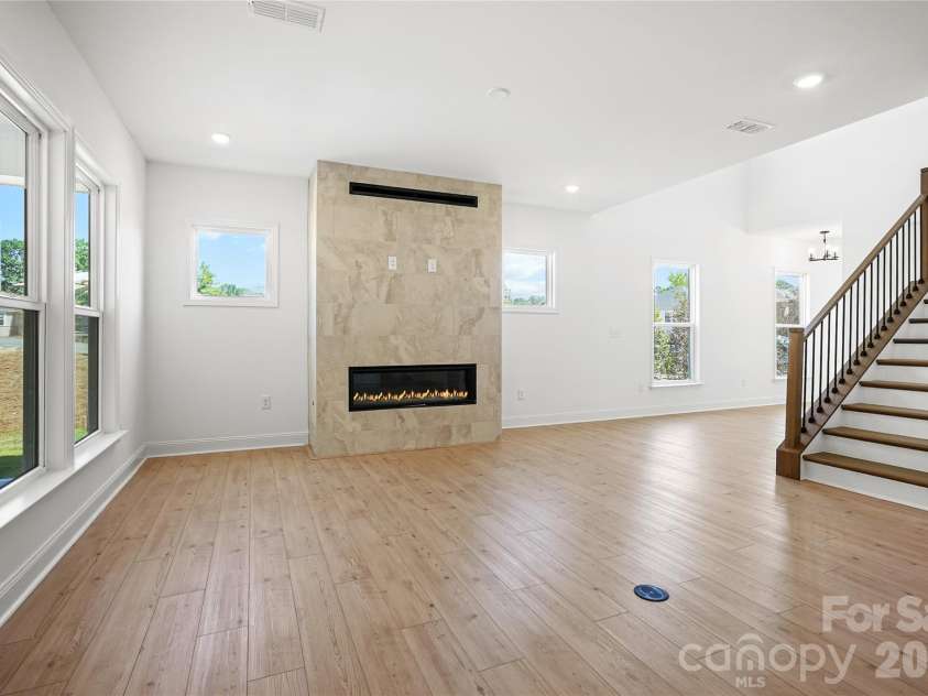1023 WT Ferguson Drive, Matthews, NC 28104.  MLS# CAR4323226, YatesRealty ID 27111. 
