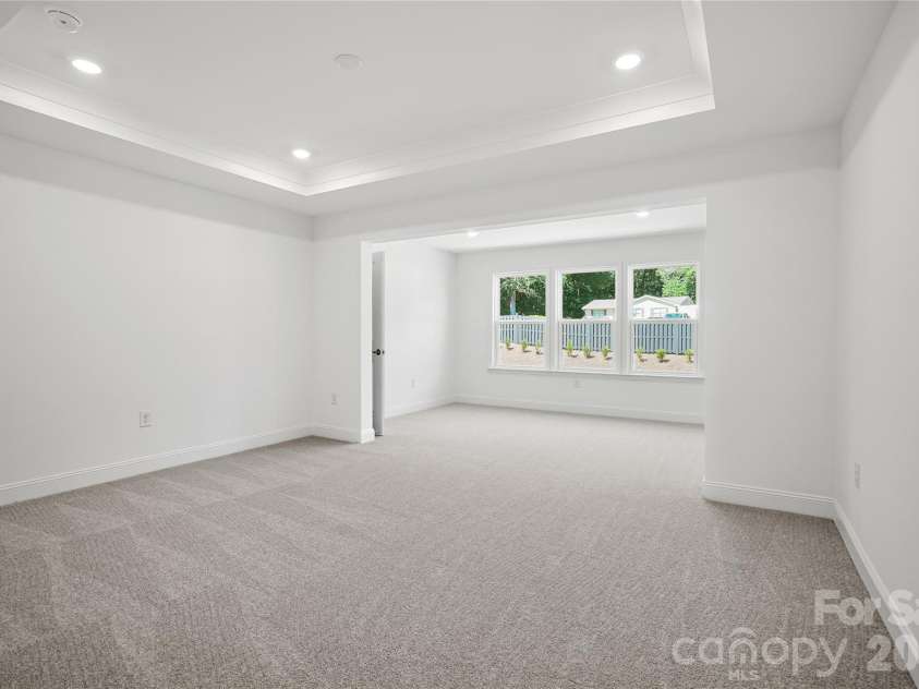 1023 WT Ferguson Drive, Matthews, NC 28104.  MLS# CAR4323226, YatesRealty ID 27111. 