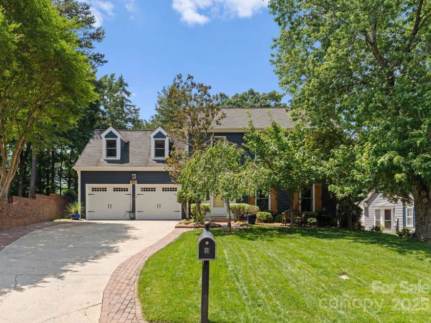 2111 Caleo Circle, Charlotte, NC 28270.  MLS# CAR4278666, YatesRealty ID 27111. 