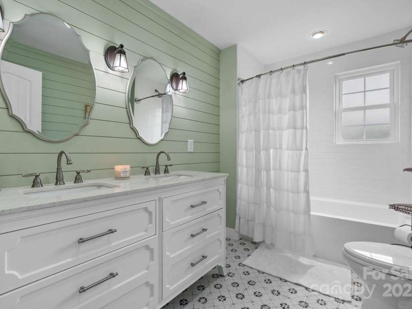 4180 Lower Cedar Valley Road, Hudson, NC 28638.  MLS# CAR4281005, YatesRealty ID 27112. 