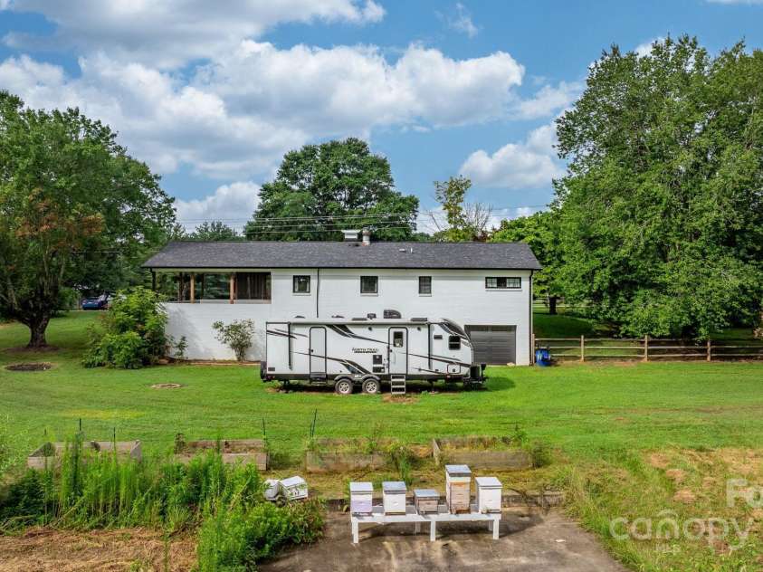 4180 Lower Cedar Valley Road, Hudson, NC 28638.  MLS# CAR4281005, YatesRealty ID 27112. 