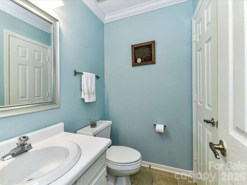 11103 Sevilla Court, Charlotte, NC 28226.  MLS# CAR4373110, YatesRealty ID 27113. 