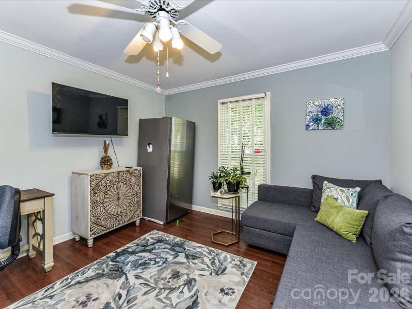 11103 Sevilla Court, Charlotte, NC 28226.  MLS# CAR4373110, YatesRealty ID 27113. 