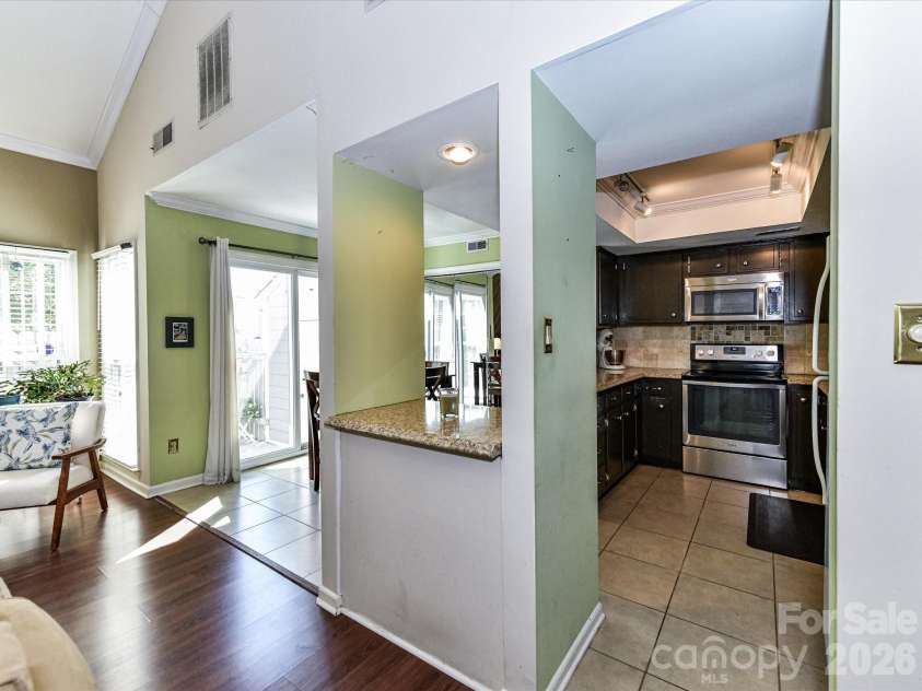 11103 Sevilla Court, Charlotte, NC 28226.  MLS# CAR4373110, YatesRealty ID 27113. 