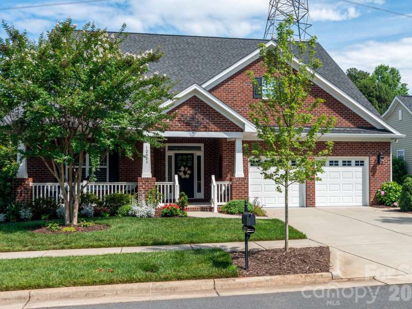 12003 Meetinghouse Drive, Cornelius, NC 28031.  MLS# CAR4384359, YatesRealty ID 27114. 