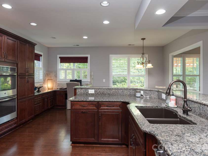 12003 Meetinghouse Drive, Cornelius, NC 28031.  MLS# CAR4384359, YatesRealty ID 27114. 