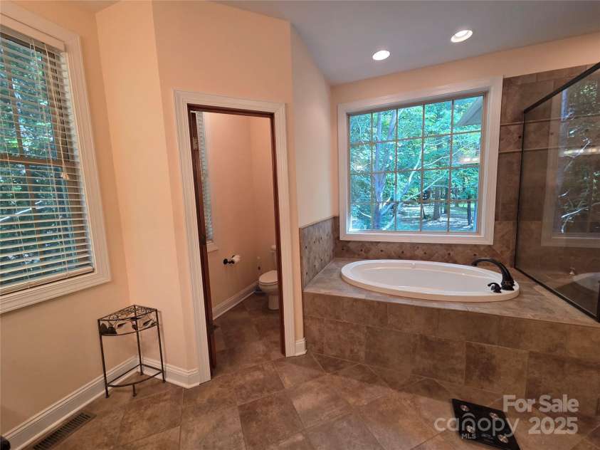 7116 Spruce Pine Trail, Waxhaw, NC 28173.  MLS# CAR4283205, YatesRealty ID 27114. 