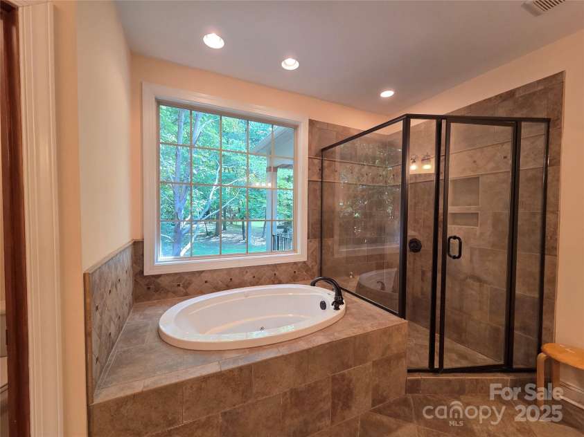 7116 Spruce Pine Trail, Waxhaw, NC 28173.  MLS# CAR4283205, YatesRealty ID 27114. 