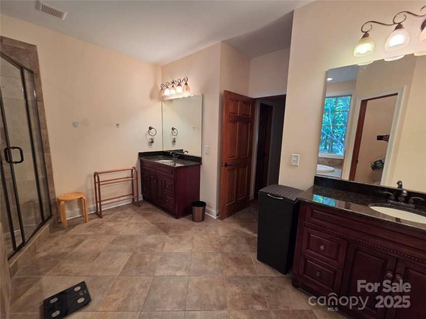 7116 Spruce Pine Trail, Waxhaw, NC 28173.  MLS# CAR4283205, YatesRealty ID 27114. 