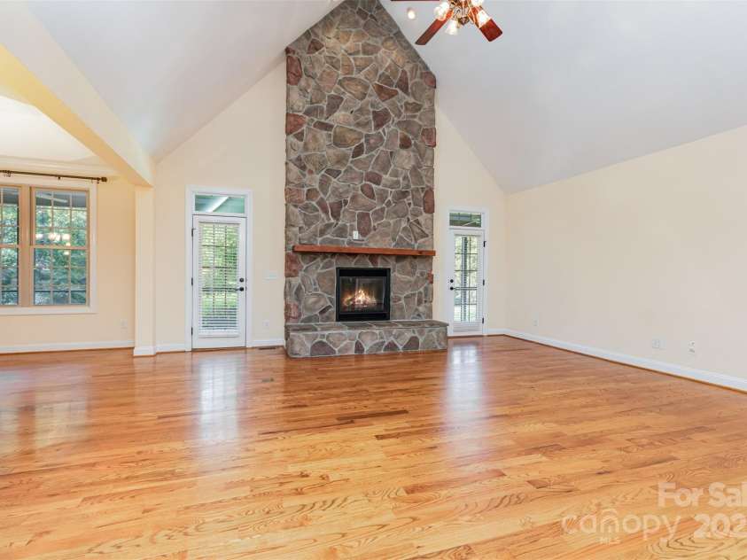 7116 Spruce Pine Trail, Waxhaw, NC 28173.  MLS# CAR4309389, YatesRealty ID 27114. 