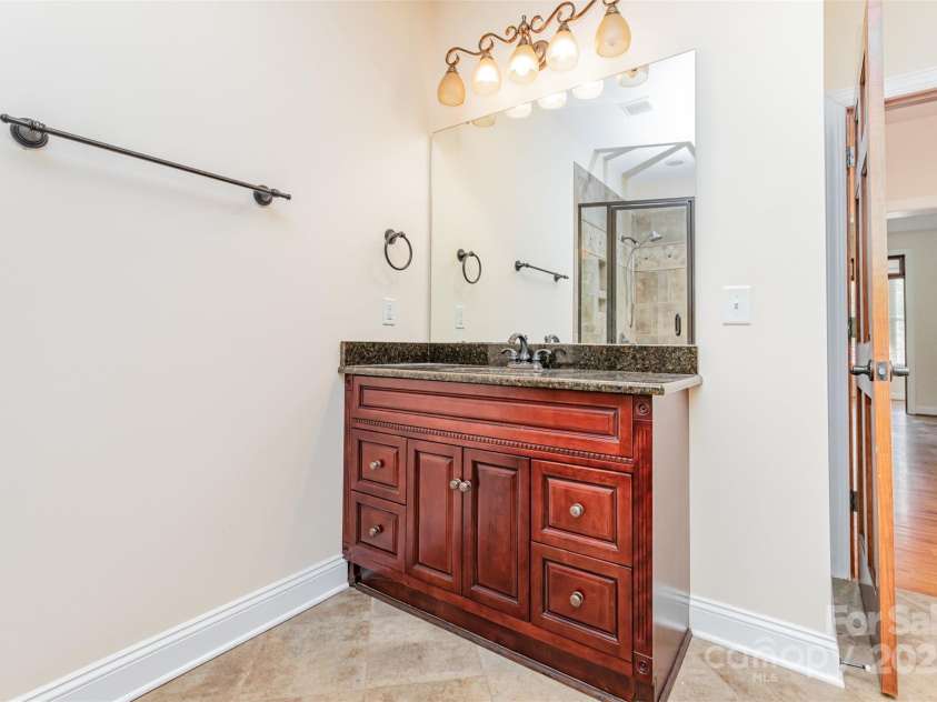 7116 Spruce Pine Trail, Waxhaw, NC 28173.  MLS# CAR4309389, YatesRealty ID 27114. 